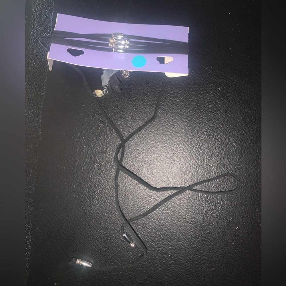BNWT | Cute Black and Silver Long Tie Up Choker Necklace from Claire’s